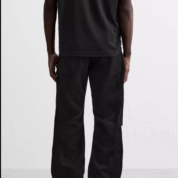 Zara Men’s Black Cargo Pants - Picture 4 of 16